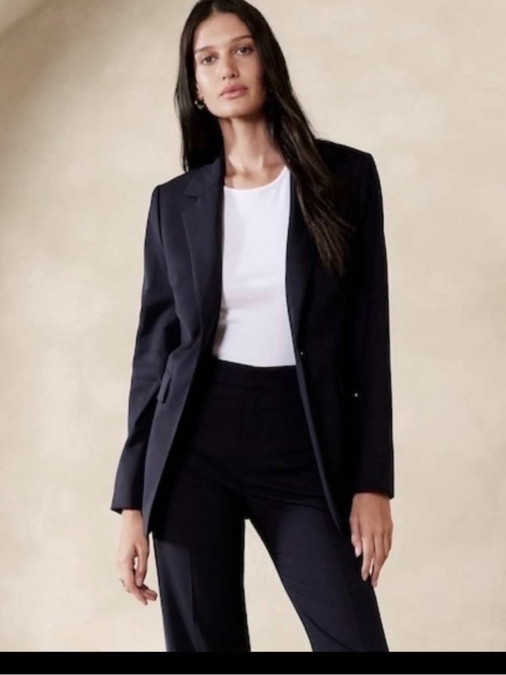 NWT Banana Republic Siena Slim, Italian Wool 
Blazer. 4.